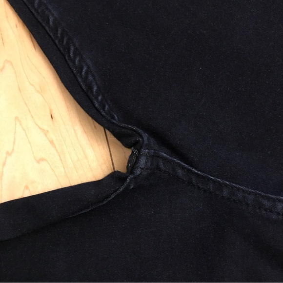 Mugsy mens jeans darkest blue 42 x  32 . Like new! - Picture 5 of 6